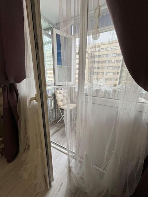 Ultracentral Lovely Place -Your Home Away From Home 부쿠레슈티 외부 사진