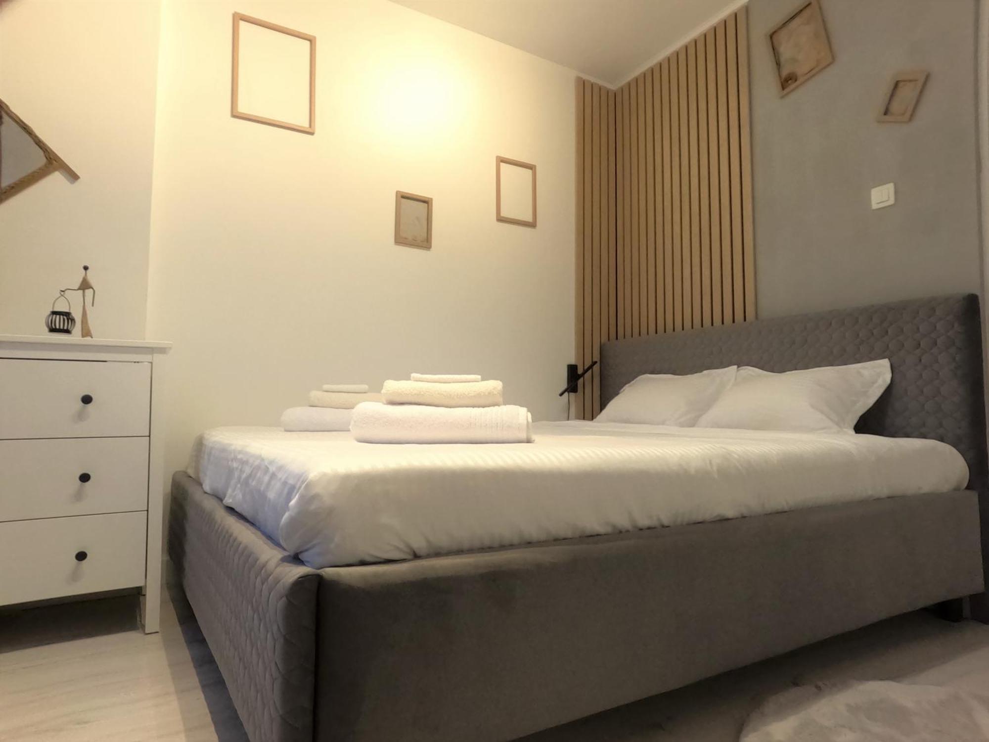 Ultracentral Lovely Place -Your Home Away From Home 부쿠레슈티 외부 사진
